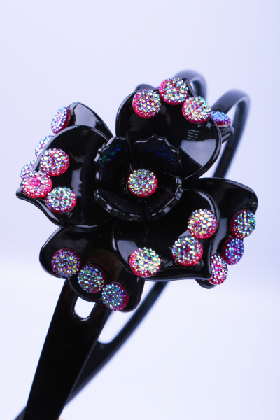 e57b76d4-a86a-40a6-ae98-e494cd7e2056